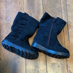 Cat & Jack Black Girls Boots with Side Zipper and Frill